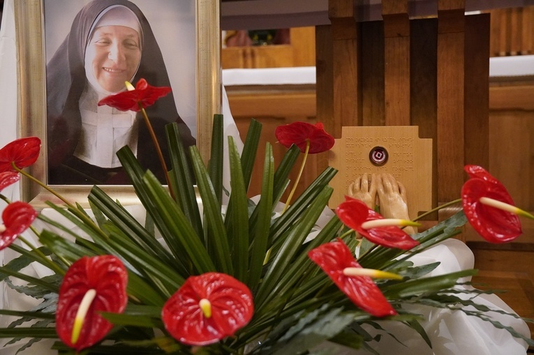 Relikwie bł. Matki Elżbiety Róży Czackiej w kościele pw. NMP na Piasku