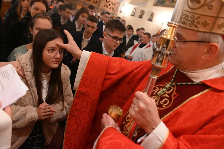 Wizytacja i bierzmowanie w Witoszowie Dolnym