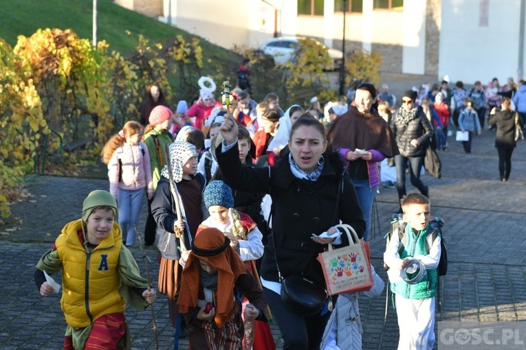 Zielona Góra. Korowód Wszystkich Świętych