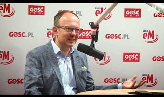 Dr Bartłomiej Gabryś: Co najmniej do 2026 roku będziemy zmieniać czas