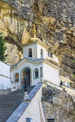 Założony w VIII wieku klasztor w Bakczysaraju na Krymie.