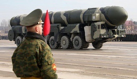 Siły strategiczne Rosji pod okiem Putina przećwiczyły "zmasowany" atak jądrowy