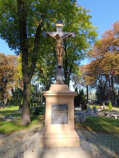 Siemianowicki cmentarz ewangelicki - GALERIA