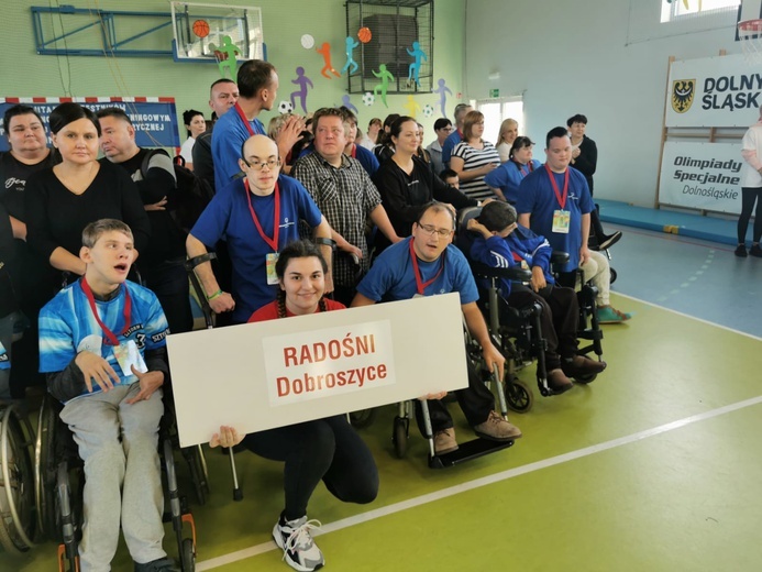 Olimpiada niepełnosprawnych w Dobrzeniu