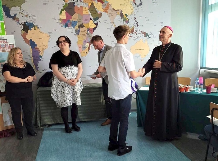 Diecezjalny konkurs plastyczny 