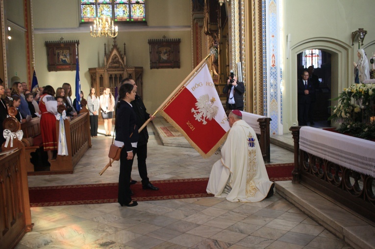 Uroczystość nadania imienia Jana Pawła II szkole w Sławięcicach