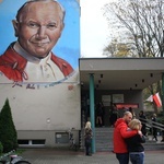 Uroczystość nadania imienia Jana Pawła II szkole w Sławięcicach