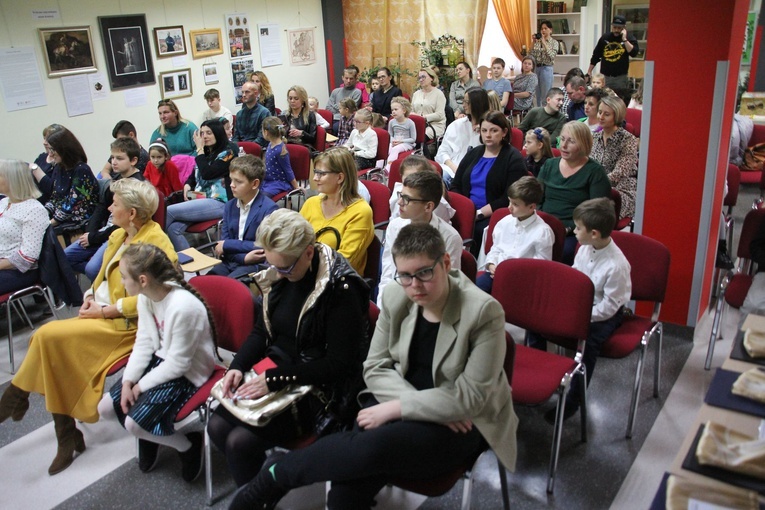 Poznawali swoich przodków