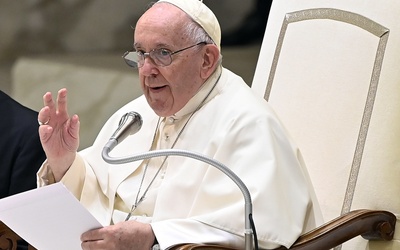 Papież do młodzieży: Naszym mottem nie jest "nic mnie to nie obchodzi"...