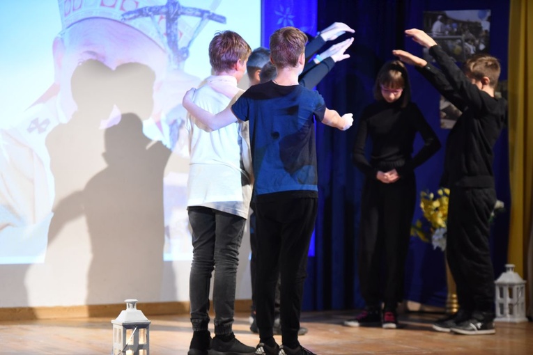 O świętych u św. Rocha w Nowym Sączu