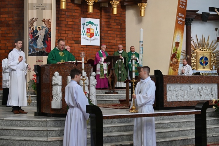 Wizytacja u NMP Królowej Polski w Świdnicy