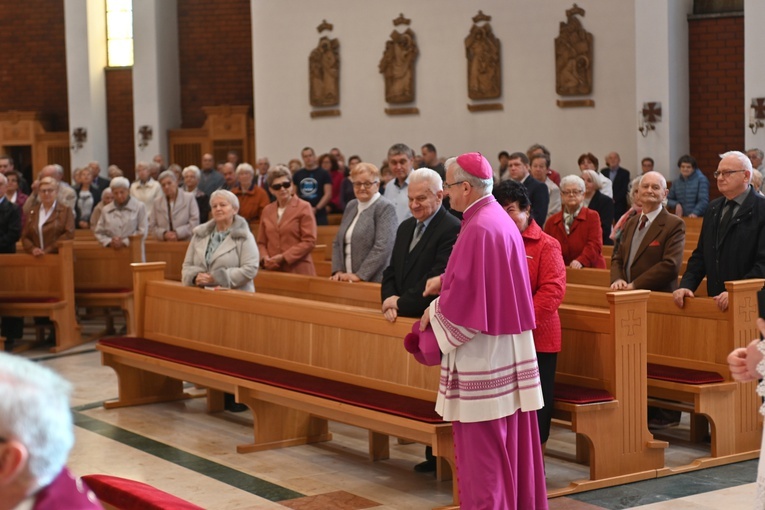 Wizytacja u NMP Królowej Polski w Świdnicy