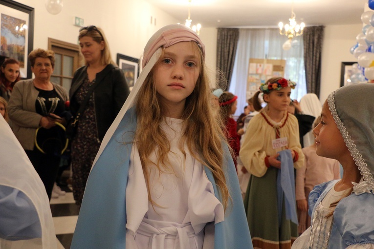 Bal Wszystkich Świętych w zamku w Oleśnicy