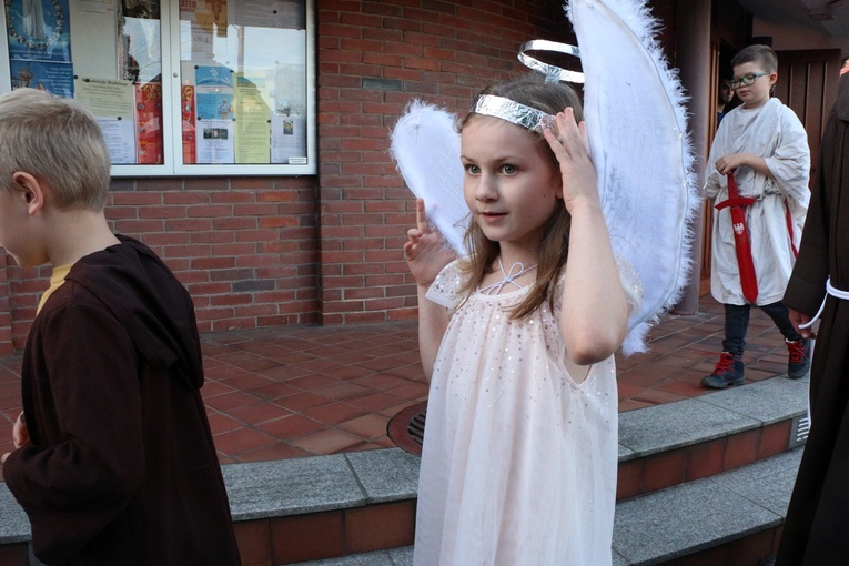 Bal Wszystkich Świętych w parafii pw. św. Alberta Wielkiego