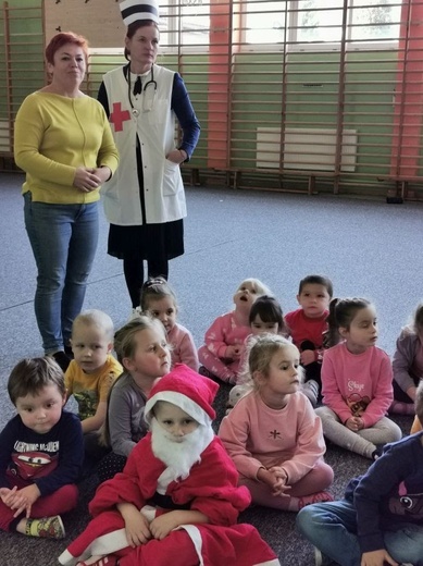 Bal świętych w Brzeźnicy