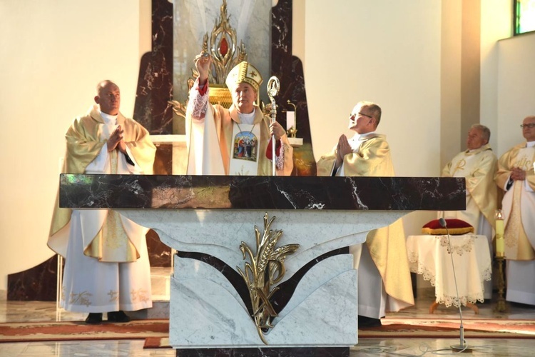 Dedykacja kościoła w Długołęce Świerkli