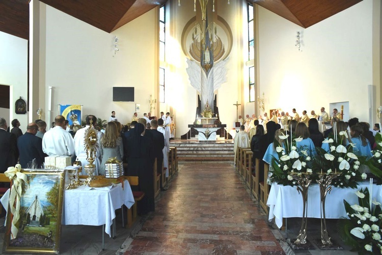 Dedykacja kościoła w Długołęce Świerkli