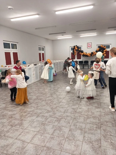 Roztańczone niebo w Strudze