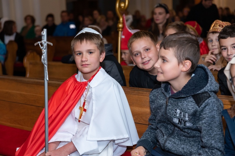 Bal Wszystkich Świętych u Wawrzyńca w Wołowie
