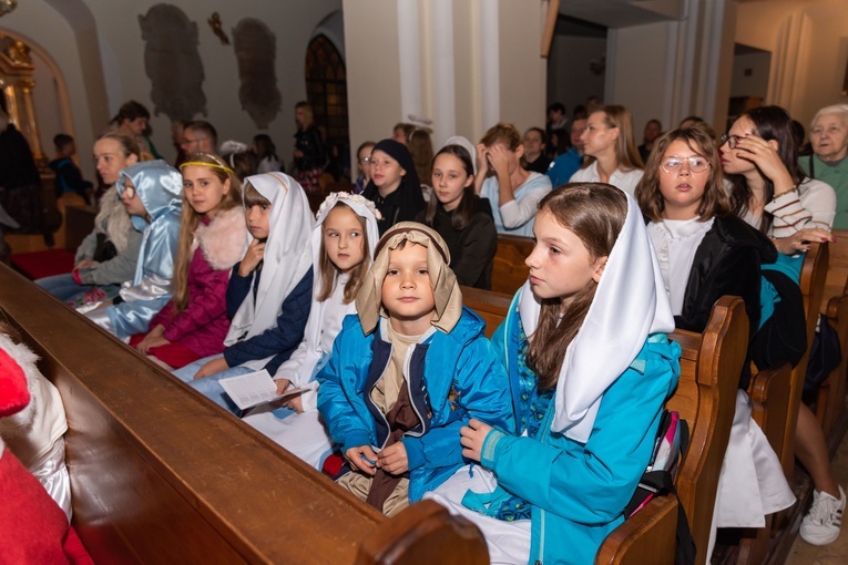 Bal Wszystkich Świętych u Wawrzyńca w Wołowie