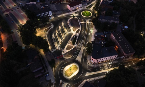 Mikołów. Nowy wiadukt kolejowy. Centrum przesiadkowe w pełni gotowe