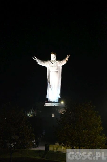 Świebodzin. Bal i Marsz Świętych ze Świętymi