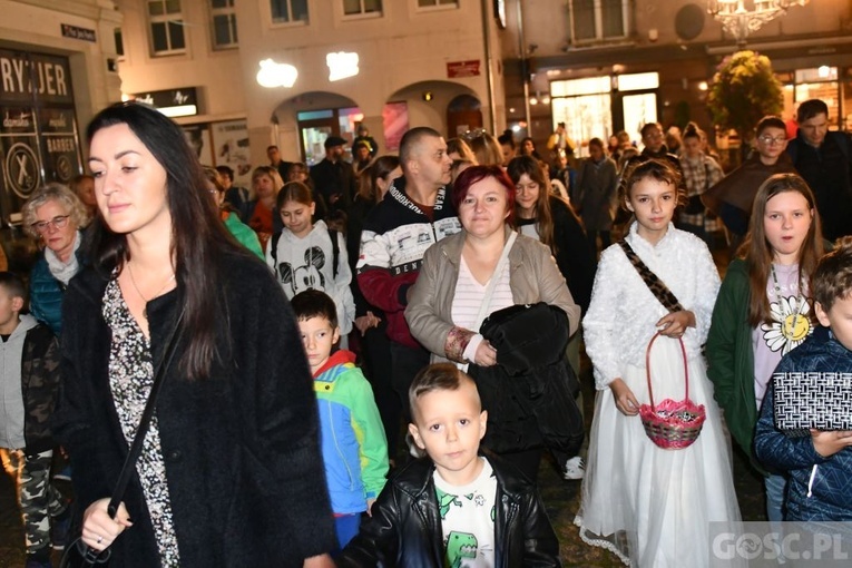 Świebodzin. Bal i Marsz Świętych ze Świętymi