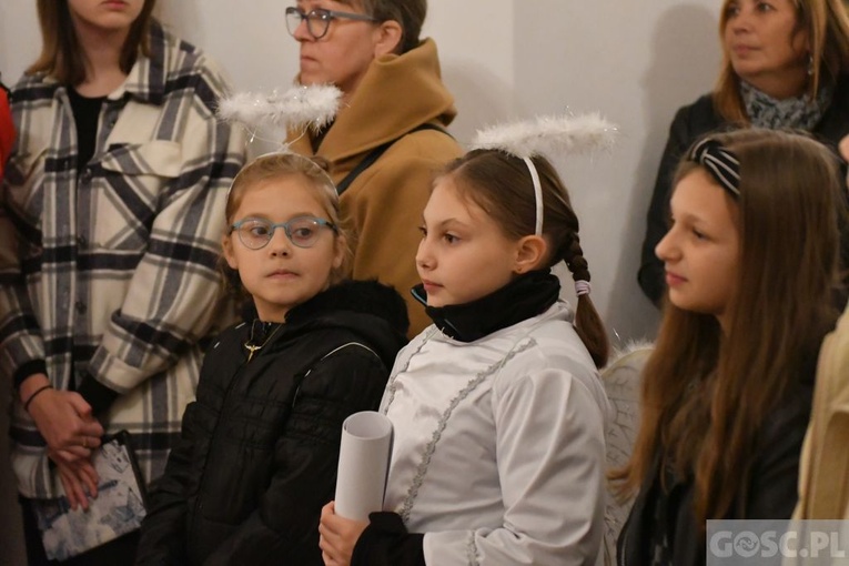 Świebodzin. Bal i Marsz Świętych ze Świętymi