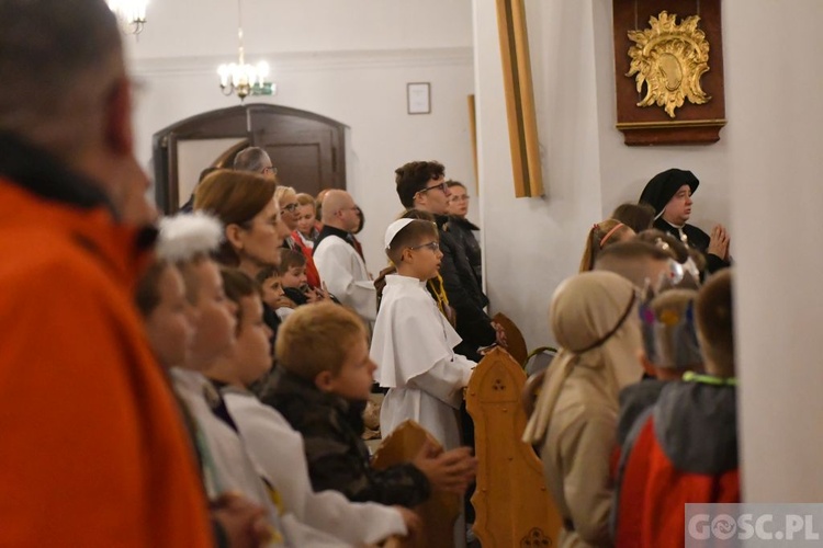 Świebodzin. Bal i Marsz Świętych ze Świętymi