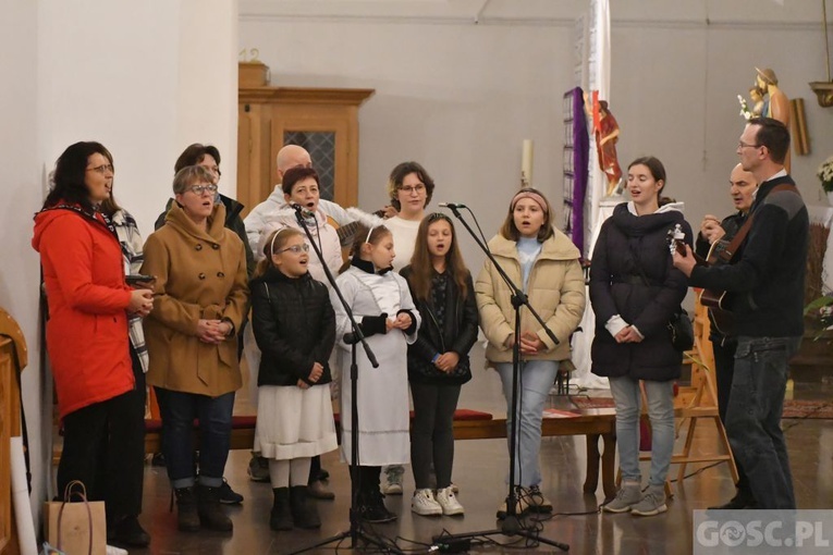 Świebodzin. Bal i Marsz Świętych ze Świętymi