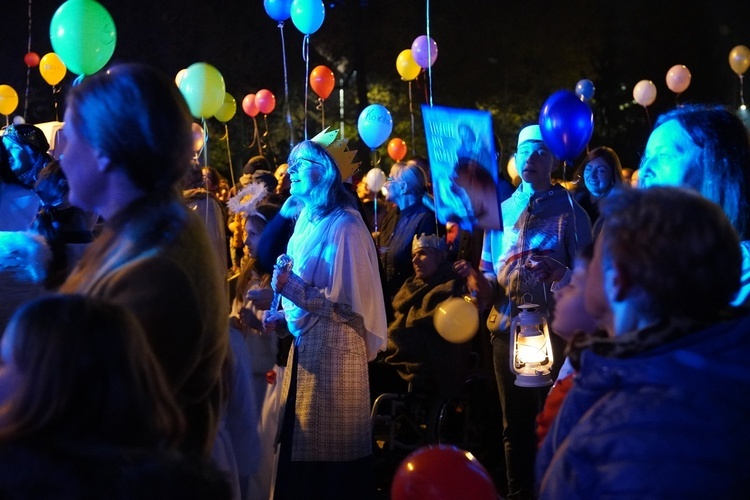 Marsz Wszystkich Świętych w Kątach Wrocławskich