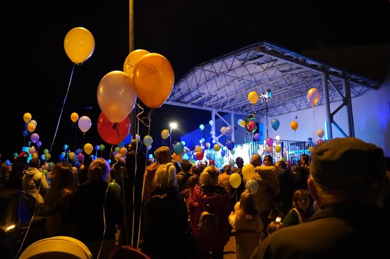 Marsz Wszystkich Świętych w Kątach Wrocławskich