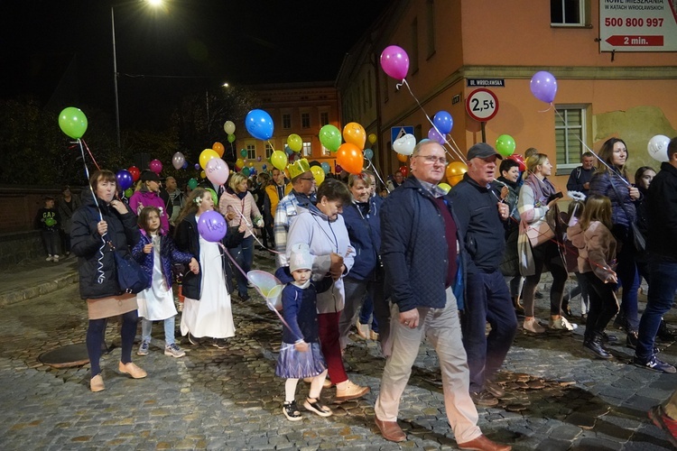 Marsz Wszystkich Świętych w Kątach Wrocławskich