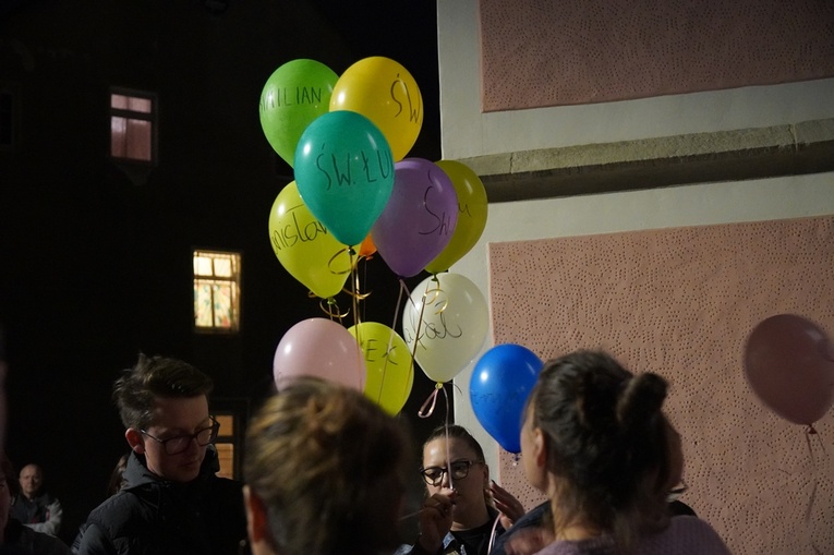 Marsz Wszystkich Świętych w Kątach Wrocławskich