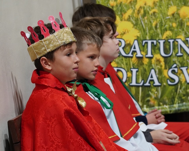 Marsz Wszystkich Świętych w Kątach Wrocławskich