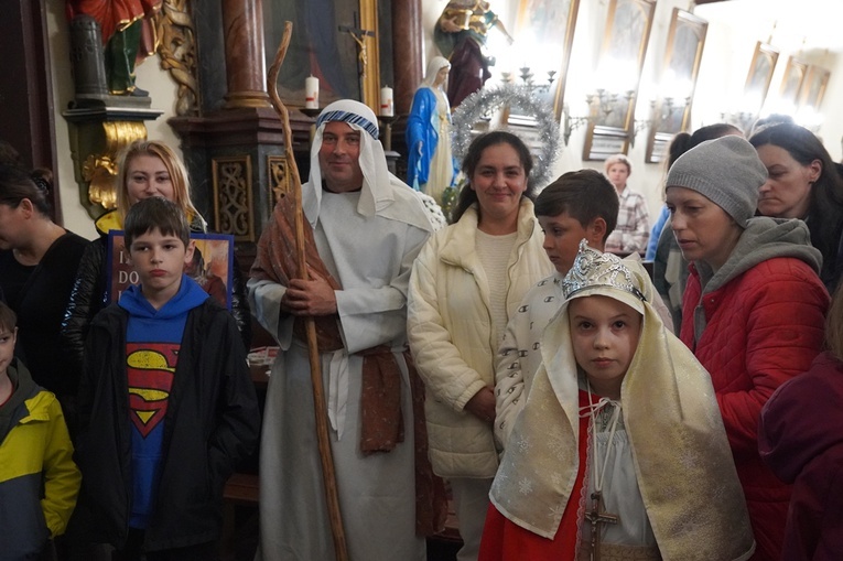Marsz Wszystkich Świętych w Kątach Wrocławskich