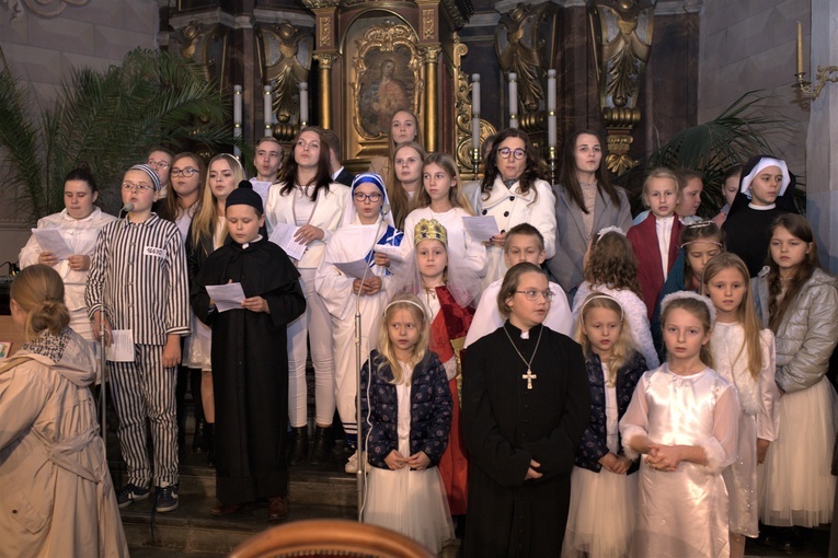 Łęczyca. Noc świętych 2022