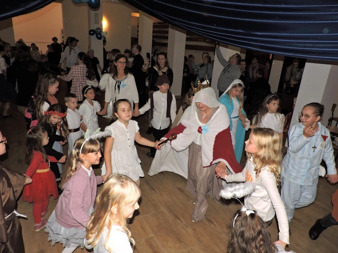 Bal Świętych w Żychlinie