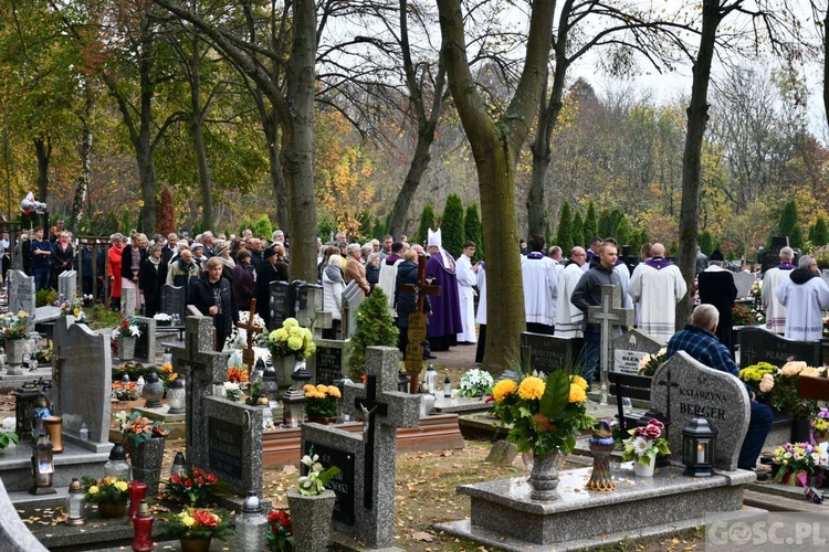 Gorzów Wlkp. Obchody Wszystkich Świętych 