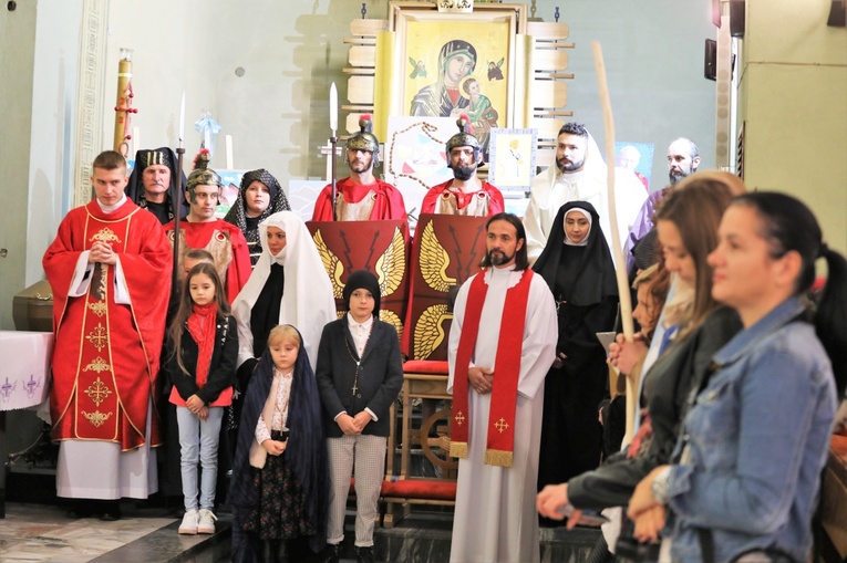 Korowód świętych w parafii Niepokalanego Serca NMP w Wieprzu - 2022