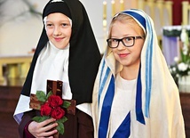 	Jak widać, pomysłów na przebranie nie brakowało. 