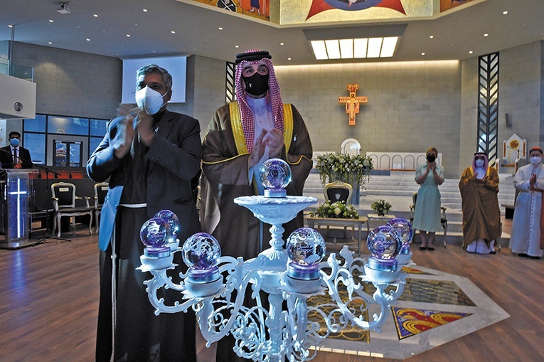 Uroczystość inauguracji katedry Matki Bożej z Arabii w Bahrajnie, 9 grudnia 2021 r.