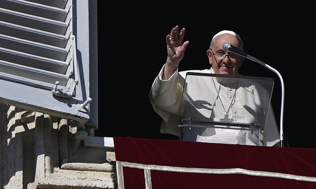 Franciszek: Warto abyśmy dziś postawili sobie pytania, czy nasze pragnienia mają coś wspólnego z Niebem