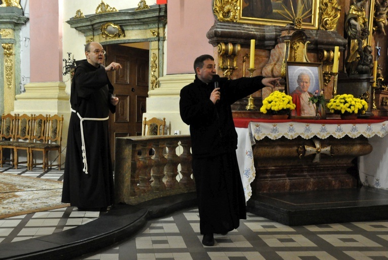 Marsz świętych w Głubczycach