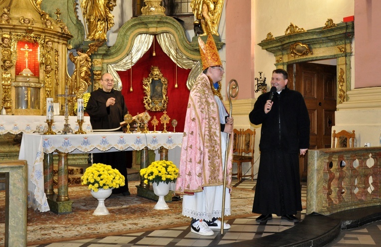 Marsz świętych w Głubczycach