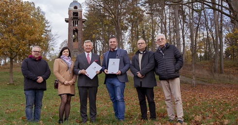 Wierzą, że wieża wypięknieje