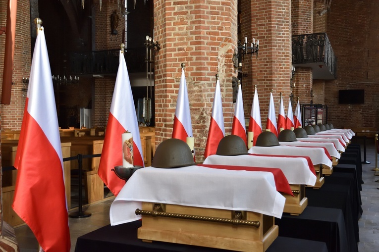Gdańsk oddał cześć westerplatczykom