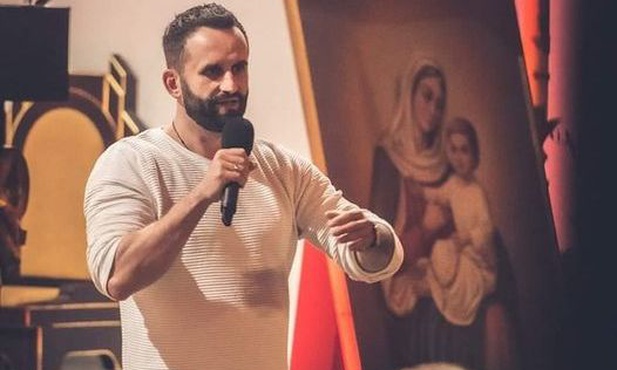 Podpierająca się na łasce