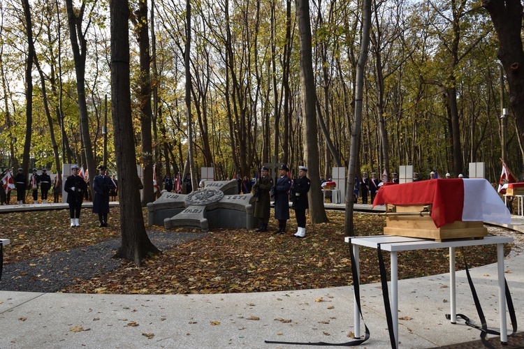 Powrót bohaterów na Westerplatte