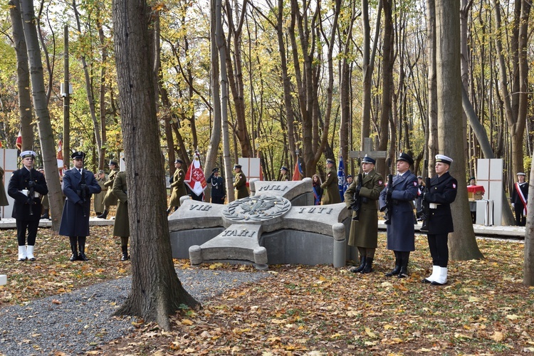 Powrót bohaterów na Westerplatte